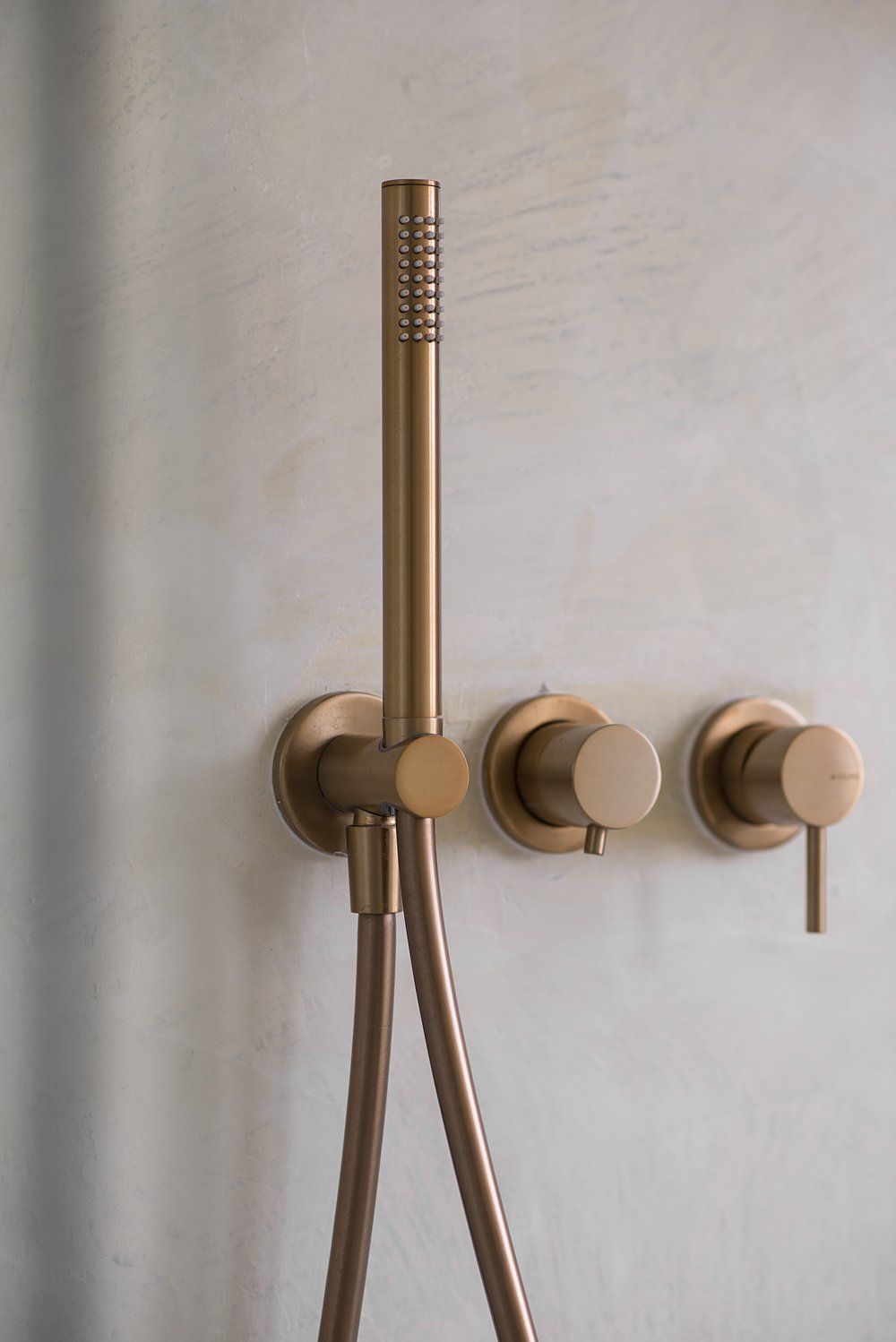 Matte black basin faucet for contemporary bathrooms