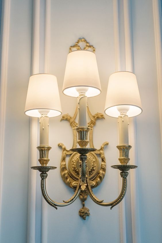 Outdoor waterproof wall lamp for modern buildings