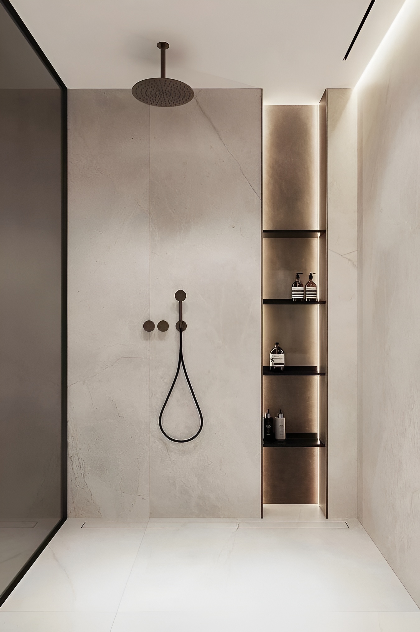 Shower set gallery image 1