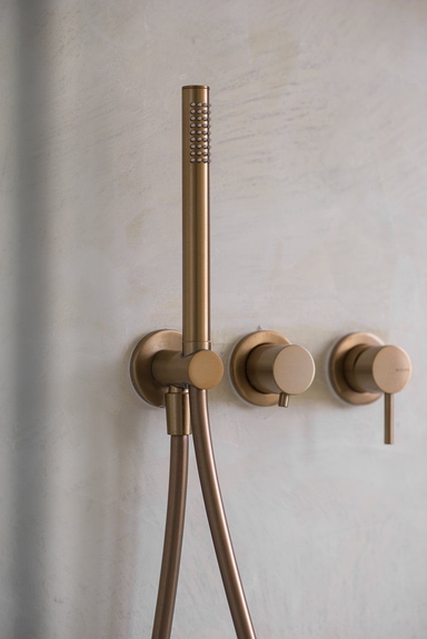 Matte black basin faucet for contemporary bathrooms